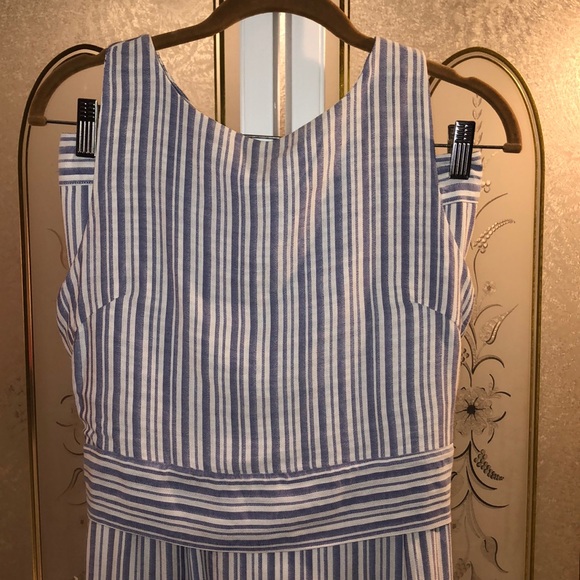 Two piece set.medium skirt small top. Never worn - Picture 1 of 7